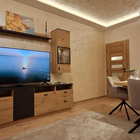 Apartment Arena Izgrev Luxury - Sea View, Skyline, Free Parking *