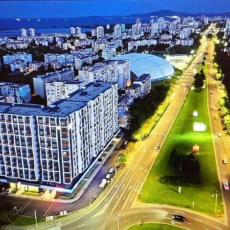 Apartment Arena Izgrev Luxury - Sea View, Skyline, Free Parking Burgas City